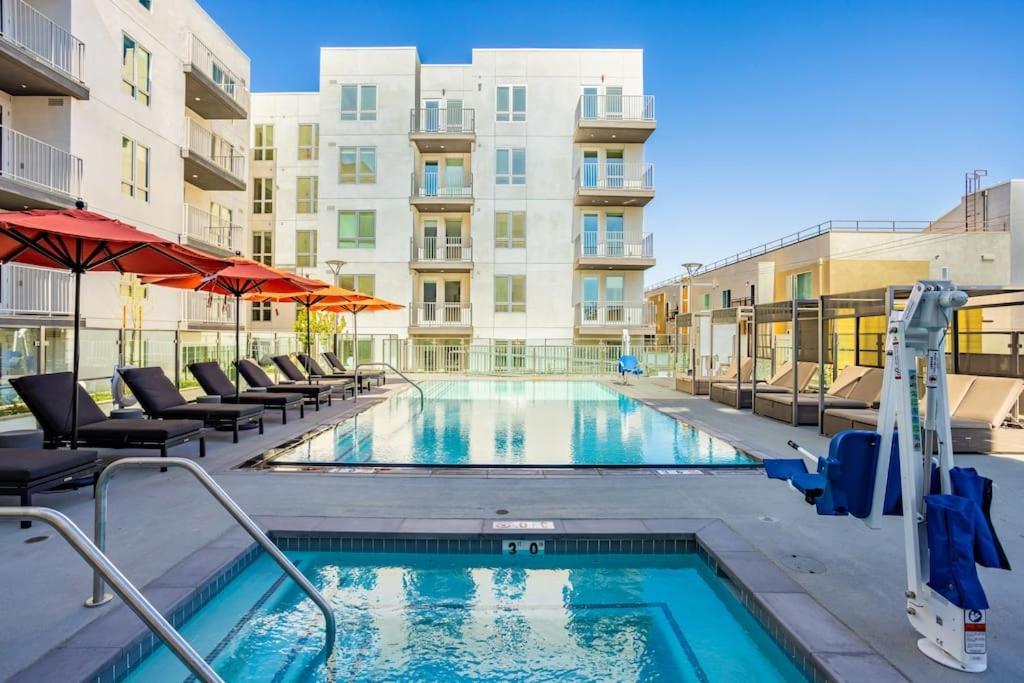 Cozy Apartment Unit With Great Amenities At Ktown Los Angeles Exterior foto